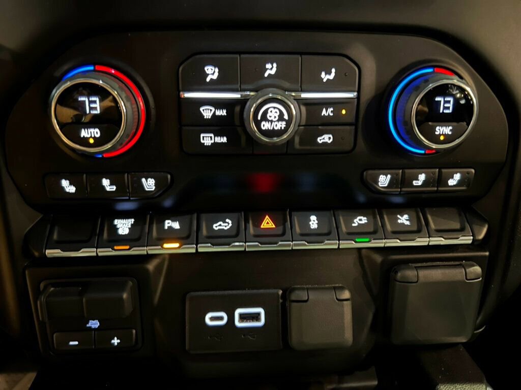 Used 2023 Chevrolet Silverado 2500 High Country image 22