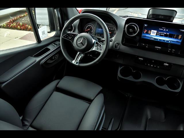 New 2025 Mercedes-Benz Sprinter 2500 image 6