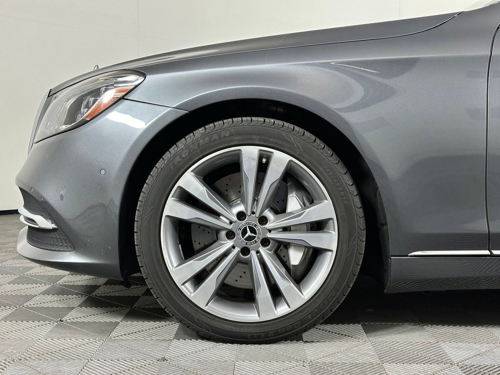 Used 2018 Mercedes-Benz S 450 Sedan image 9