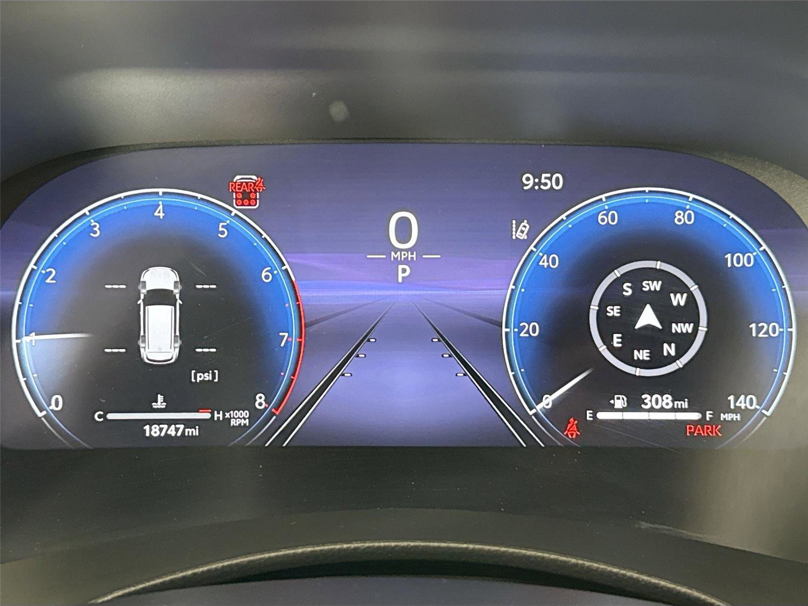 Used 2024 Toyota Highlander Platinum FWD image 21