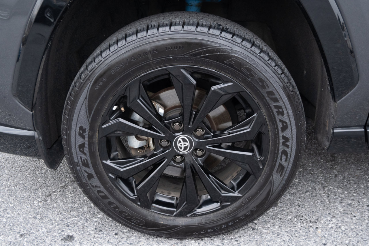 Used 2023 Toyota RAV4 XSE image 38