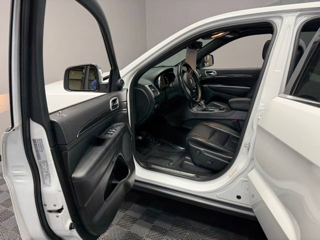 Used 2022 Jeep Grand Cherokee Limited AWD/4WD image 14
