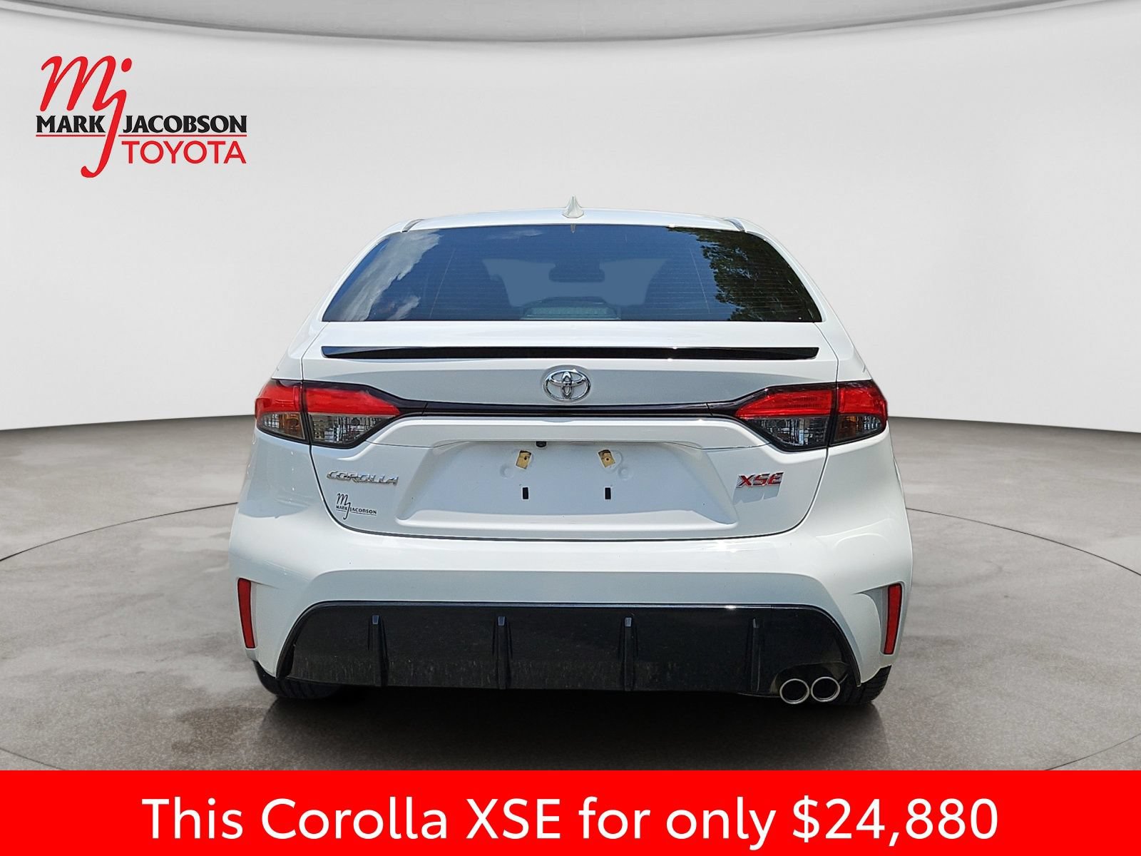 Used 2023 Toyota Corolla XSE FWD image 11