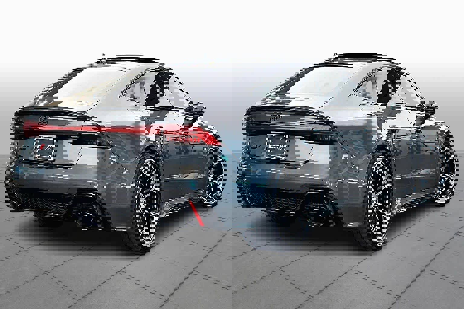 Certified 2025 Audi RS 7 Performance w/ Black Optic Package image 12