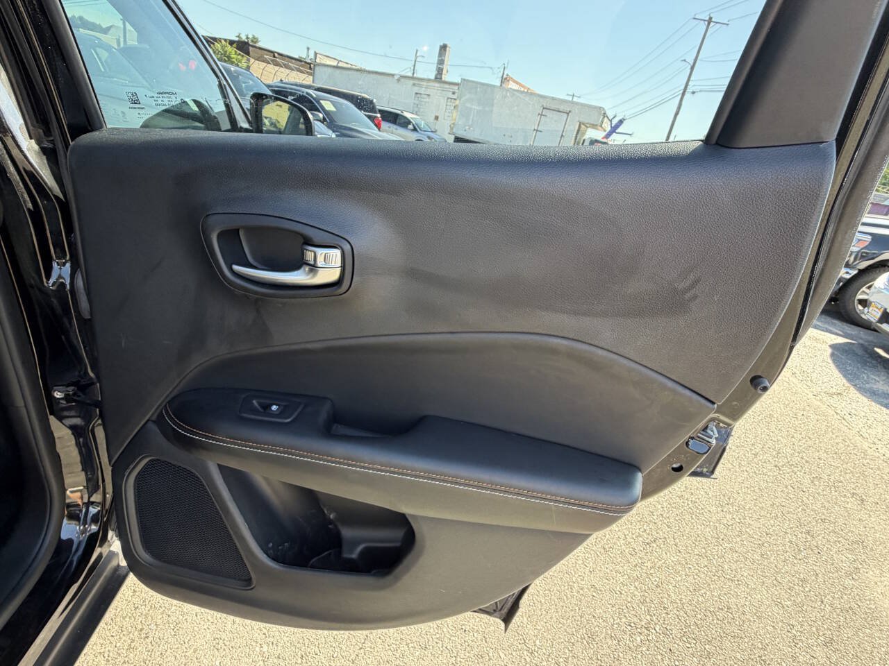 Used 2020 Jeep Compass Sport AWD/4WD image 17