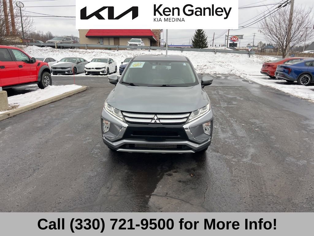 Used 2018 Mitsubishi Eclipse Cross SE image 4