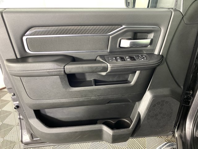 Used 2025 RAM 2500 Big Horn AWD/4WD image 15