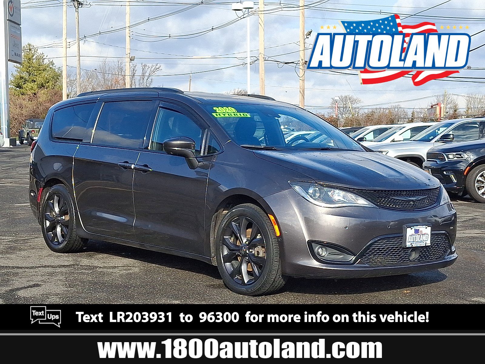 Used 2020 Chrysler Pacifica Touring-L w/ Advanced Safetytec Group
