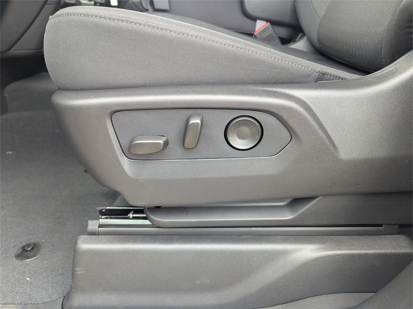 New 2026 Chevrolet Silverado 2500 Custom w/ Custom Value Package image 17