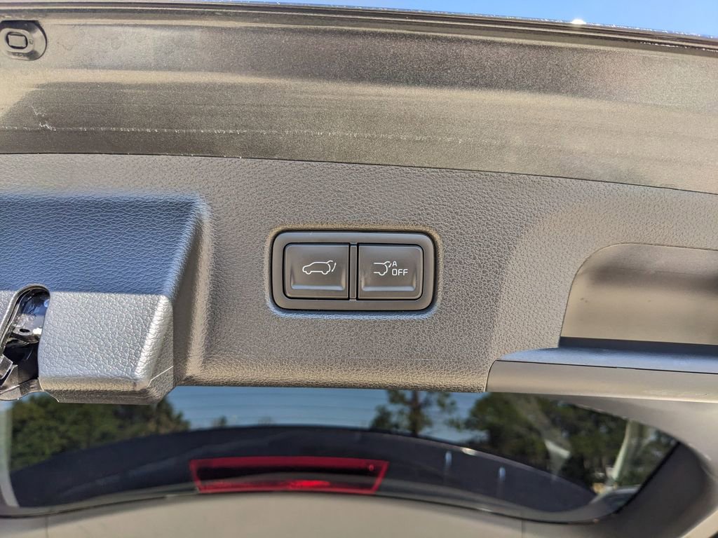 Used 2025 Kia Telluride S image 11