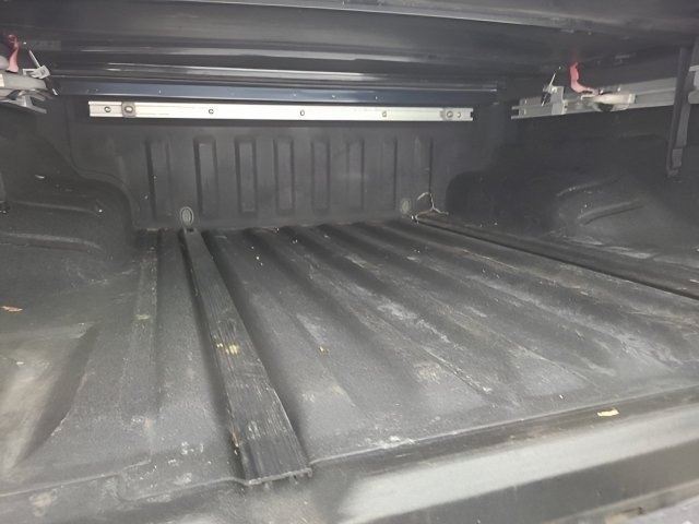 Used 2016 Nissan Frontier PRO-4X AWD/4WD image 36