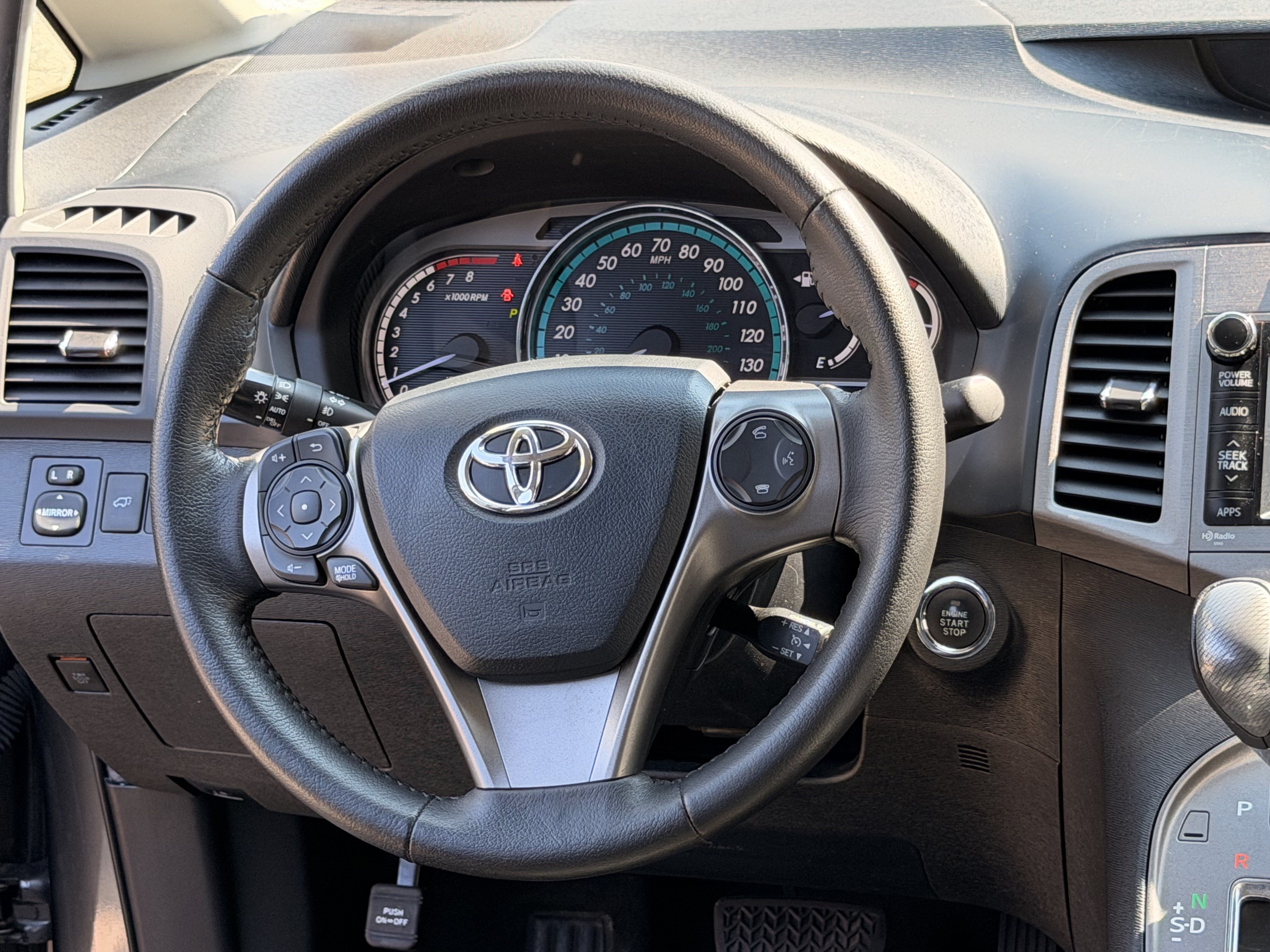 Used 2013 Toyota Venza XLE FWD image 19