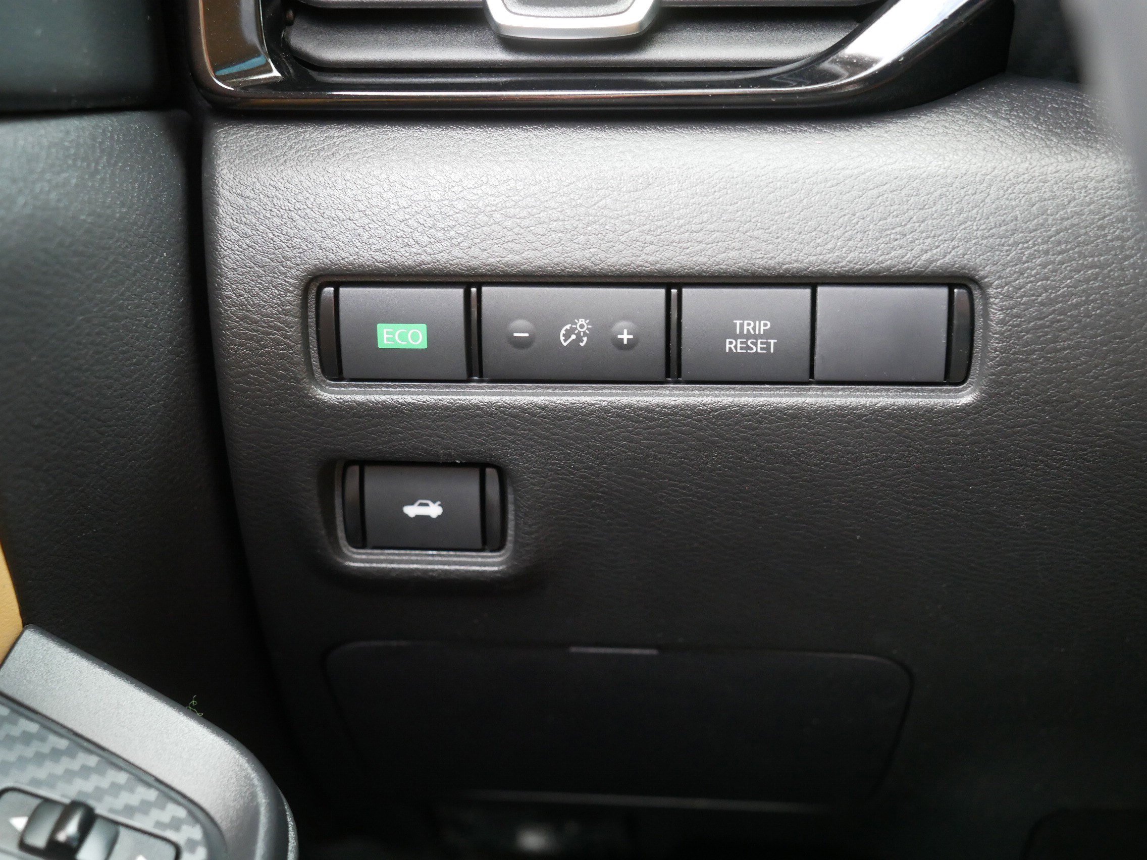 Certified 2024 Nissan Sentra SV w/ SV Premium Package FWD image 26