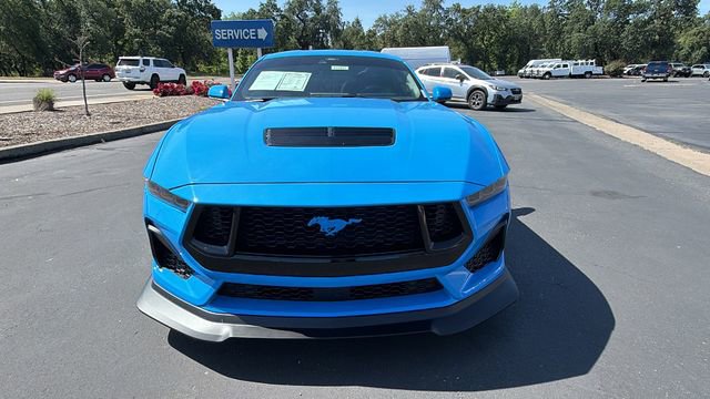Used 2025 Ford Mustang GT RWD image 9