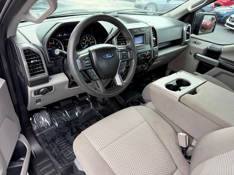 Used 2018 Ford F150 XLT w/ Trailer Tow Package RWD image 12