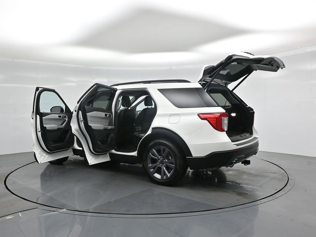 Certified 2023 Ford Explorer XLT w/ Equipment Group 202A image 37