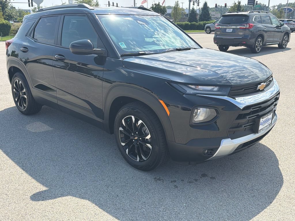 Used 2021 Chevrolet TrailBlazer LT w/ Sun and Liftgate Package FWD 360° Tour