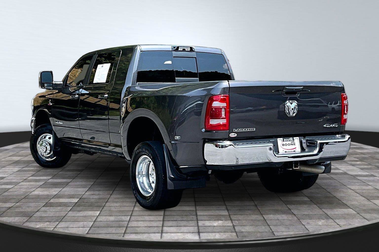 Used 2024 RAM 3500 Laramie w/ Chrome Bumper Package AWD/4WD image 4