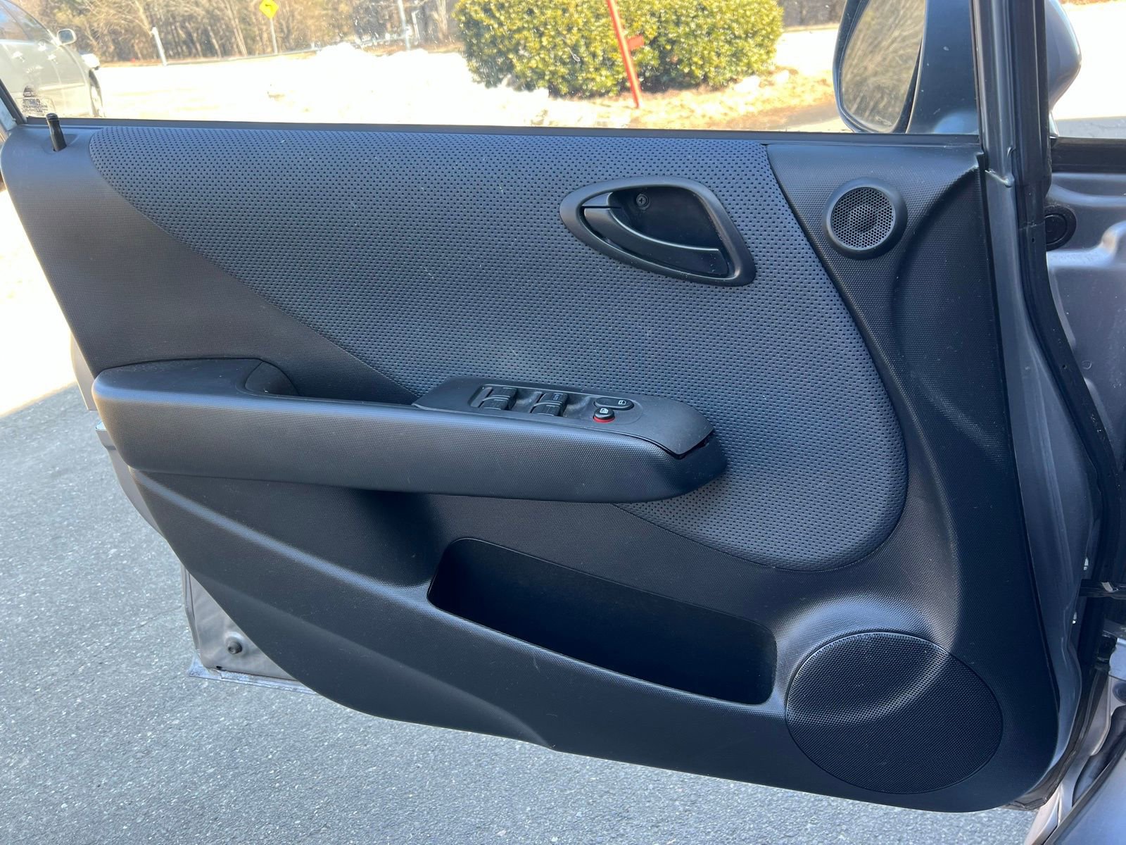 Used 2008 Honda Fit Sport image 24