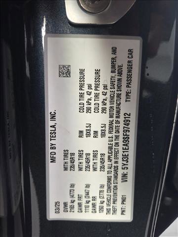 Used 2025 Tesla Model 3 Long Range image 23