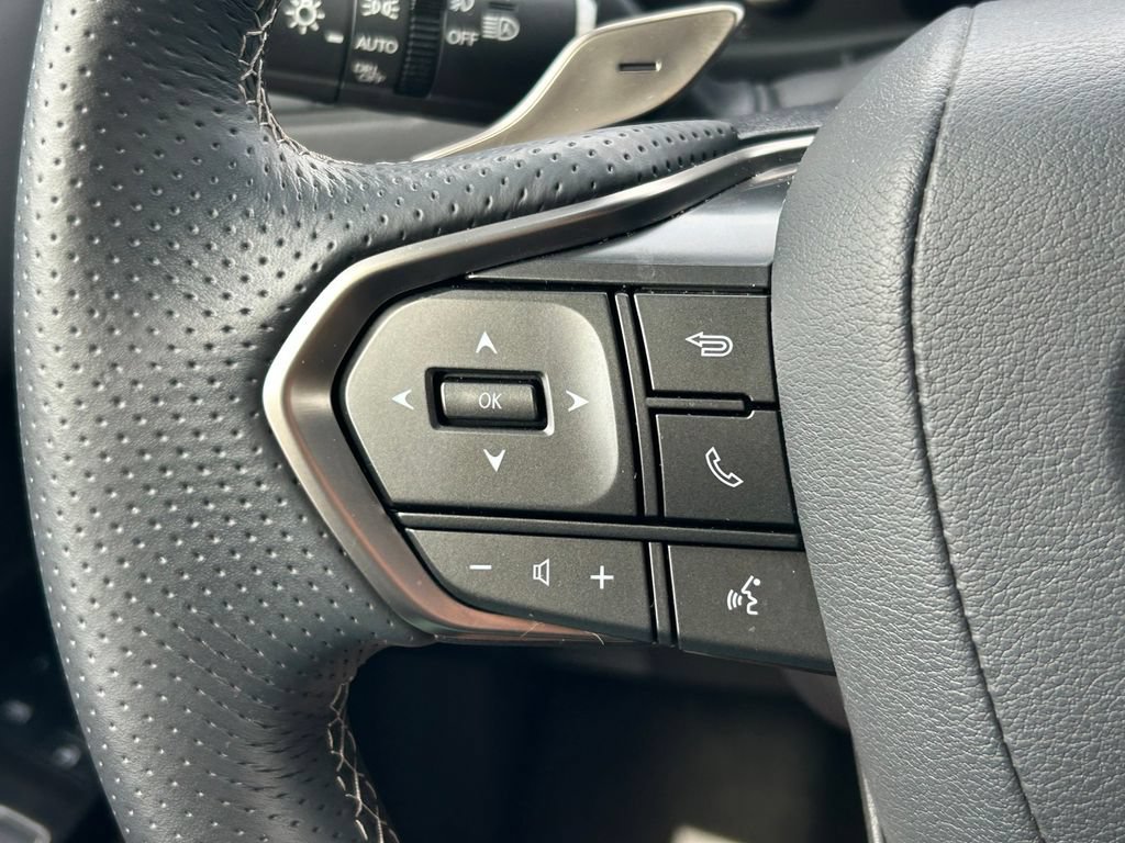Used 2024 Lexus LX 600 F Sport AWD/4WD image 45