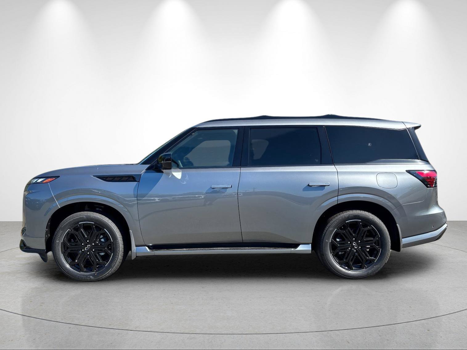 New 2027 INFINITI QX80 Sensory AWD/4WD image 2
