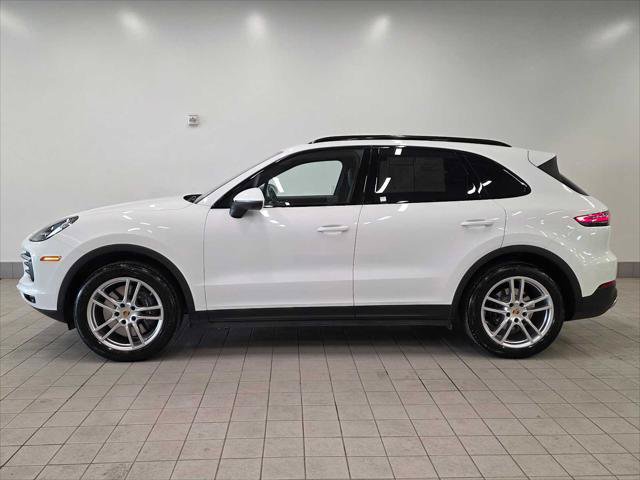 Used 2023 Porsche Cayenne AWD/4WD image 2