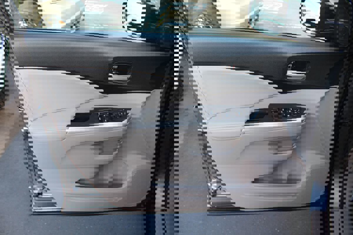 Used 2014 Honda CR-V EX-L image 15