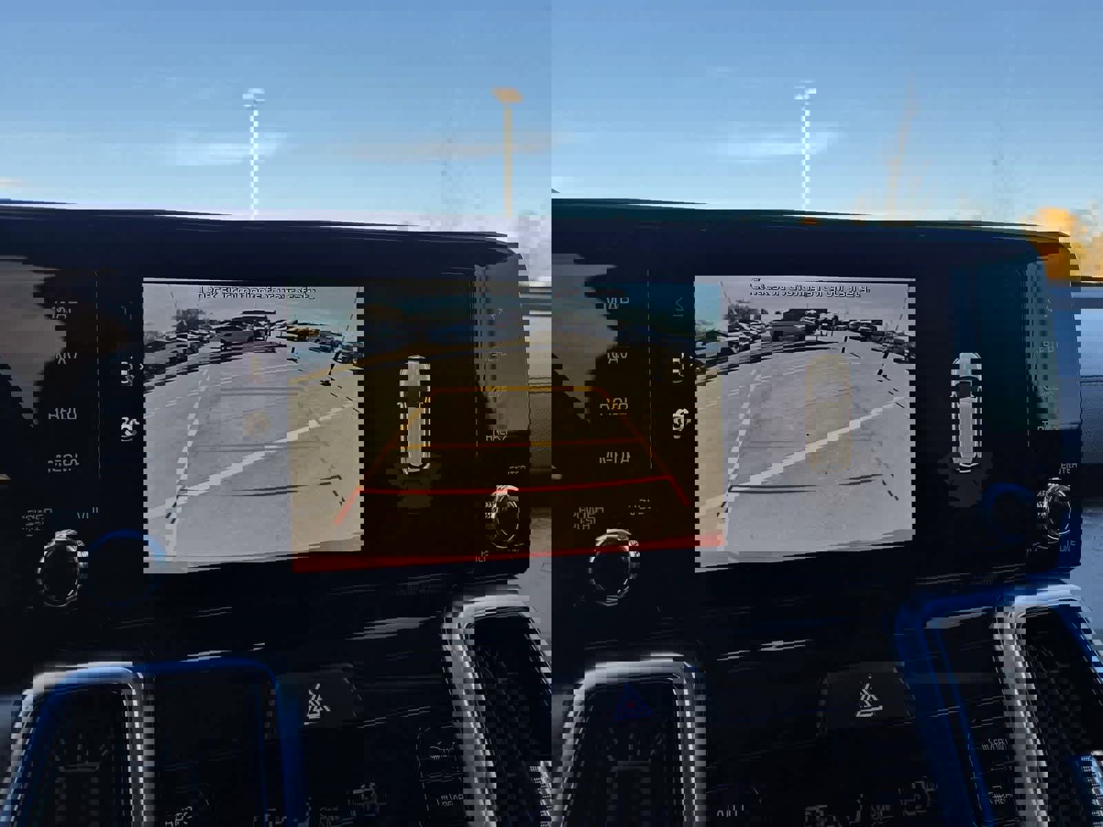 Certified 2022 Kia Sorento SX image 30