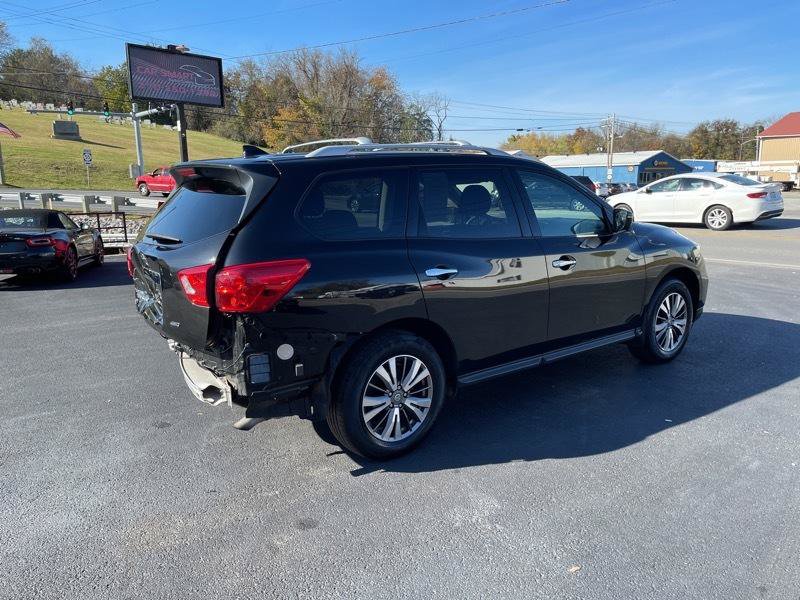Used 2019 Nissan Pathfinder S AWD/4WD image 5