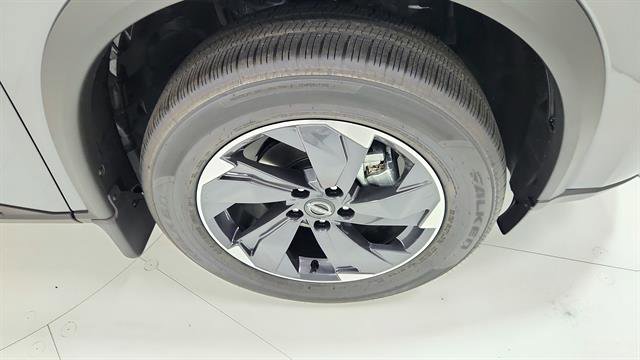 New 2026 Nissan Rogue SV w/ SV Premium Package image 32