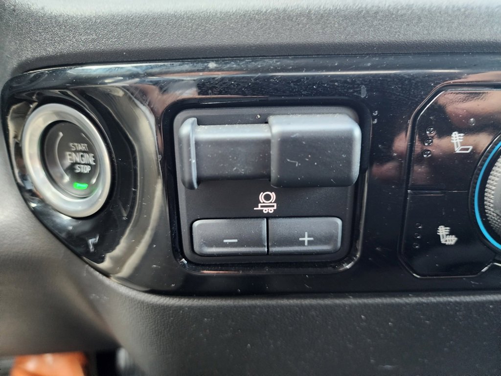 Used 2022 Chevrolet Silverado 1500 RST w/ Z71 Off-Road Package image 33