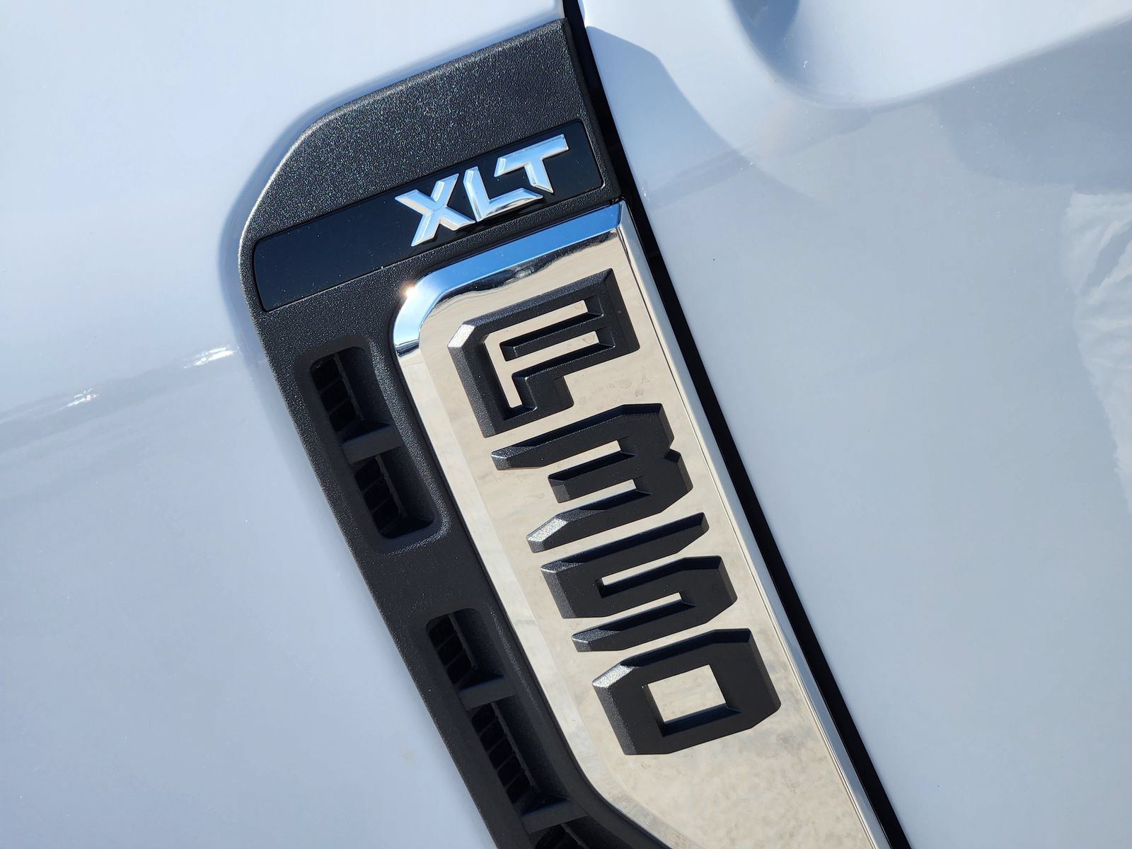 New 2026 Ford F350 XLT AWD/4WD image 9