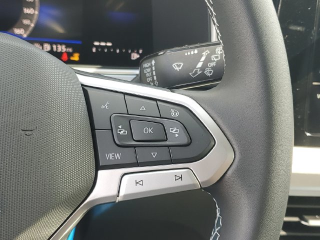 New 2027 Volkswagen Taos SE AWD/4WD image 22