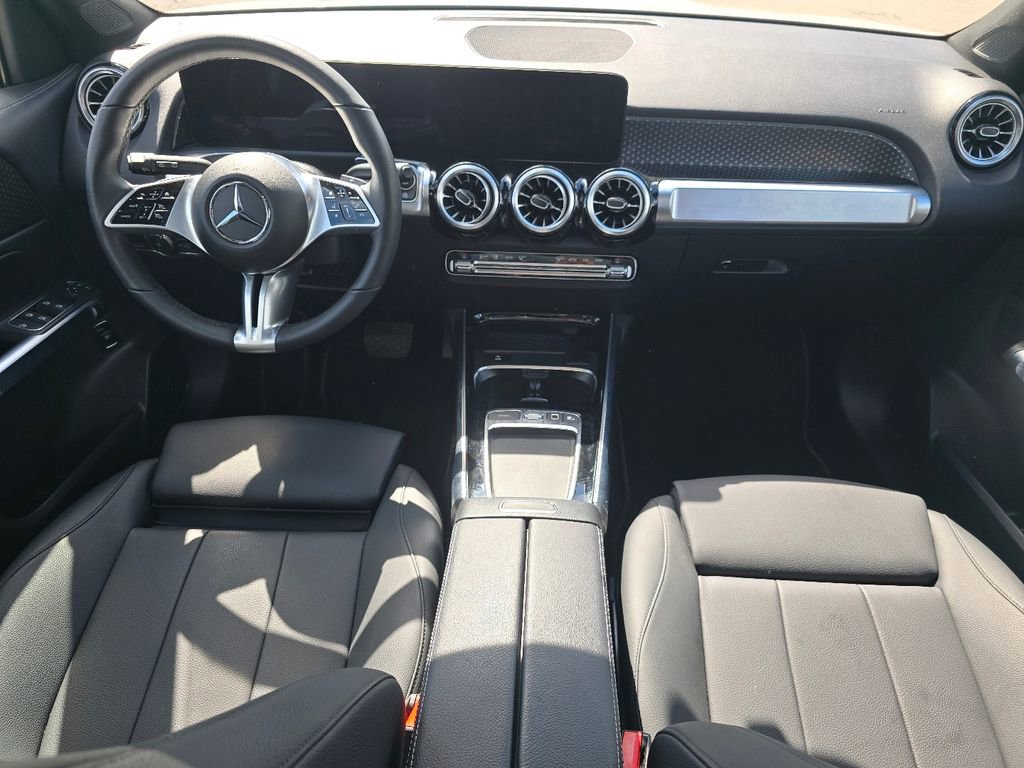 Certified 2026 Mercedes-Benz GLB 250 4MATIC image 22