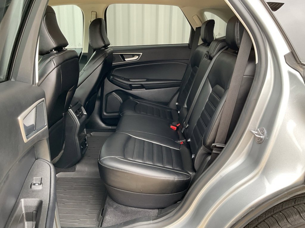 Used 2023 Ford Edge SEL w/ Convenience Package image 16