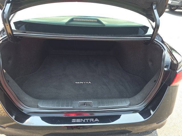 Used 2023 Nissan Sentra SV FWD image 13