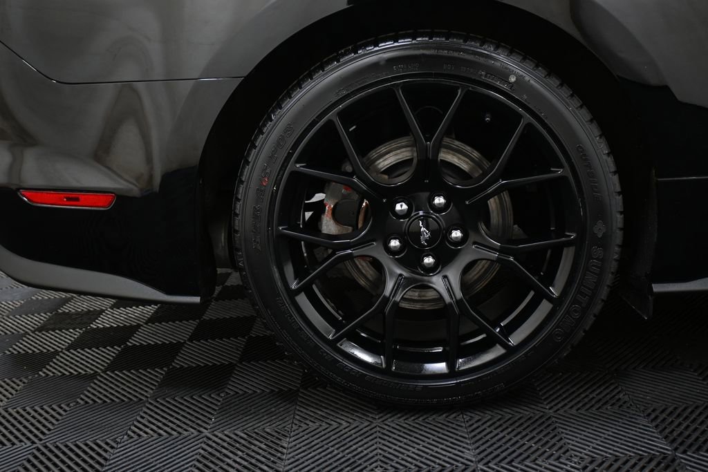 Used 2018 Ford Mustang Coupe w/ Ecoboost Performance Package image 21