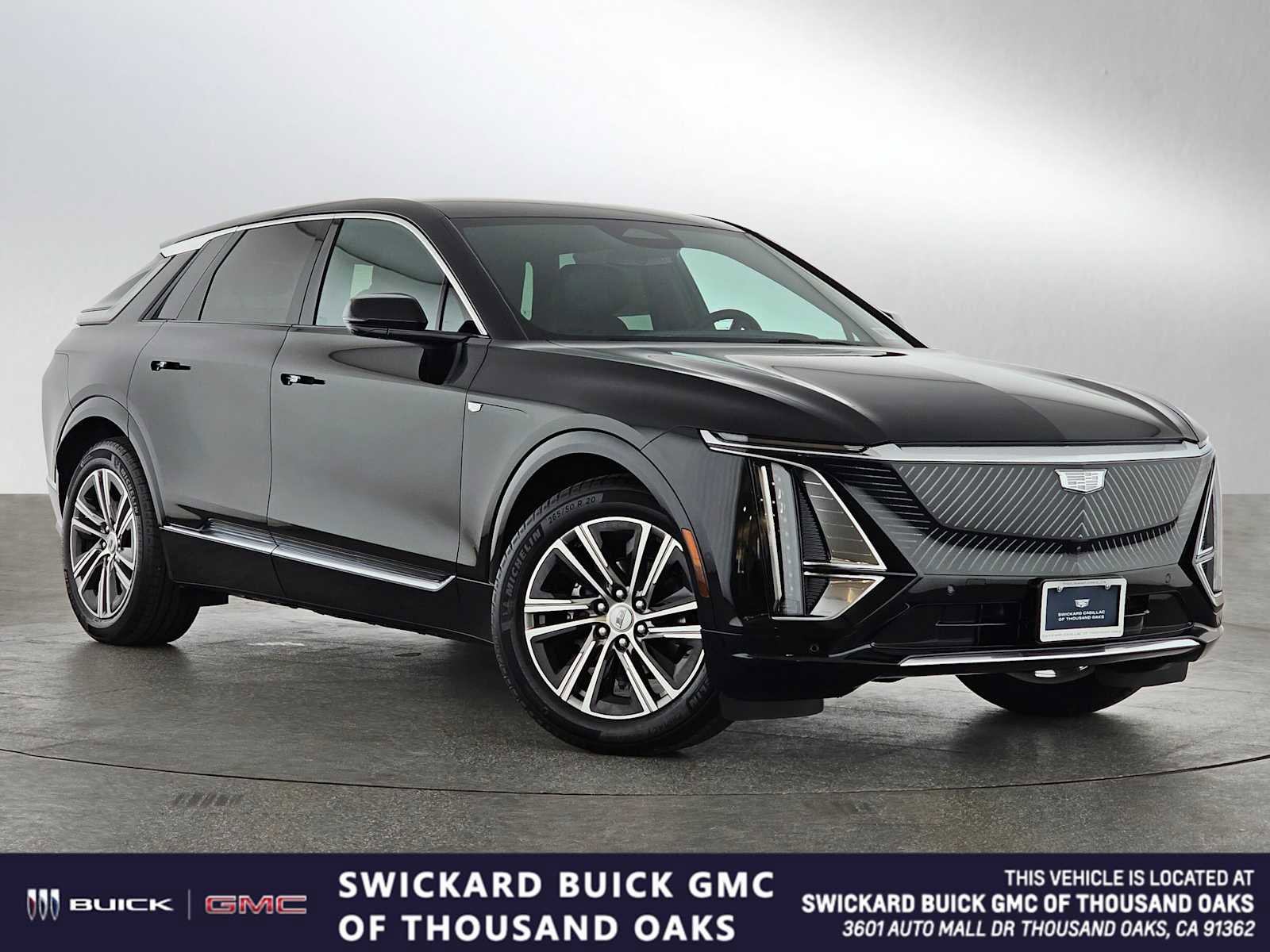 New 2026 Cadillac Lyriq Luxury image 1