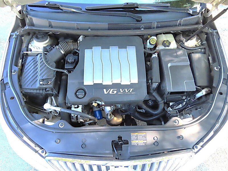 Used 2010 Buick LaCrosse CXL w/ Luxury Package FWD image 34