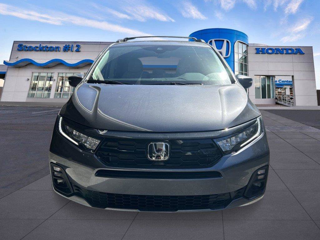 New 2027 Honda Odyssey Touring image 8