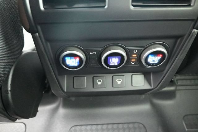 Used 2024 Land Rover Defender 130 X AWD/4WD image 16