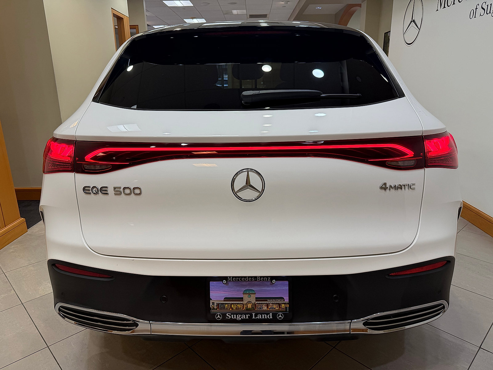 Certified 2023 Mercedes-Benz EQE 500 4MATIC SUV image 5