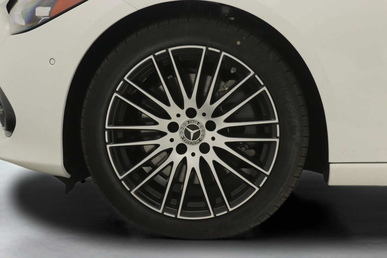 New 2026 Mercedes-Benz C 300 4MATIC Sedan image 11