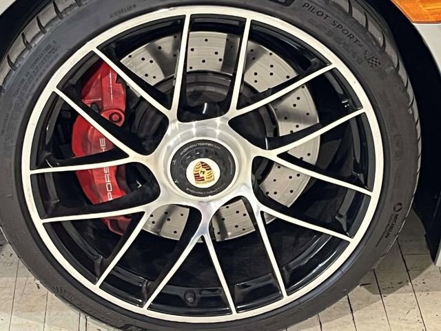 Certified 2019 Porsche 911 Turbo image 15