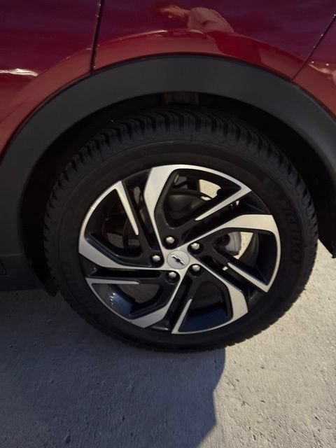 Certified 2022 Chevrolet Bolt LT FWD image 21