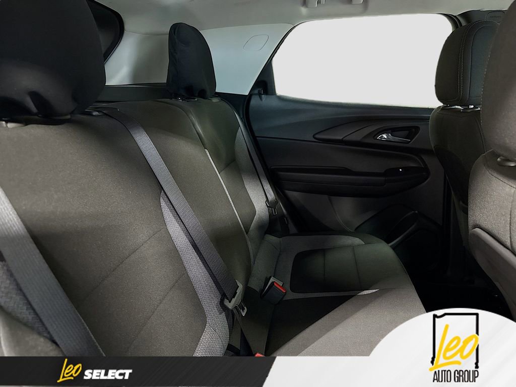 Used 2025 Chevrolet TrailBlazer LT image 24