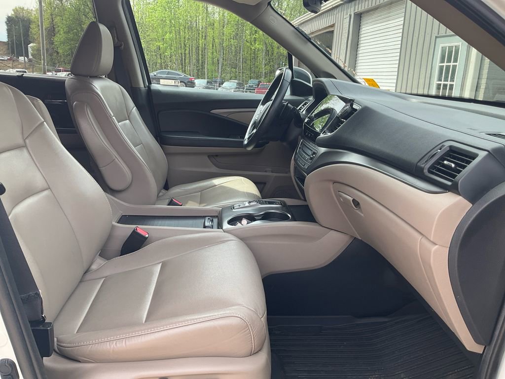 Used 2022 Honda Pilot EX-L image 12