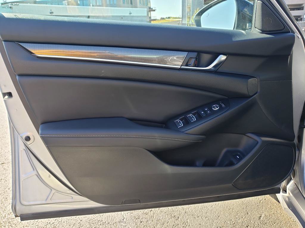 Used 2021 Honda Accord Sport image 17