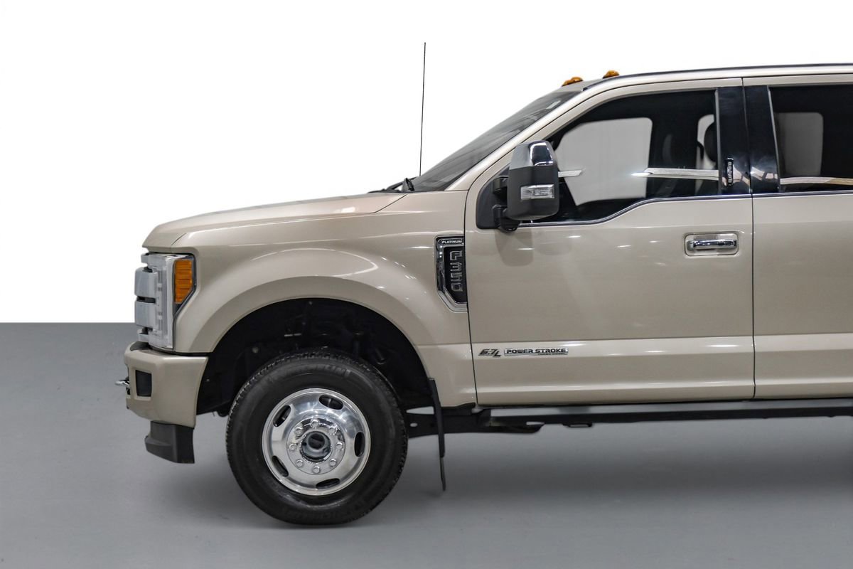 Used 2018 Ford F350 Platinum w/ Platinum Ultimate Package AWD/4WD image 10